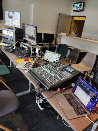 Aperçu d'une régie de live chez UNIK Production